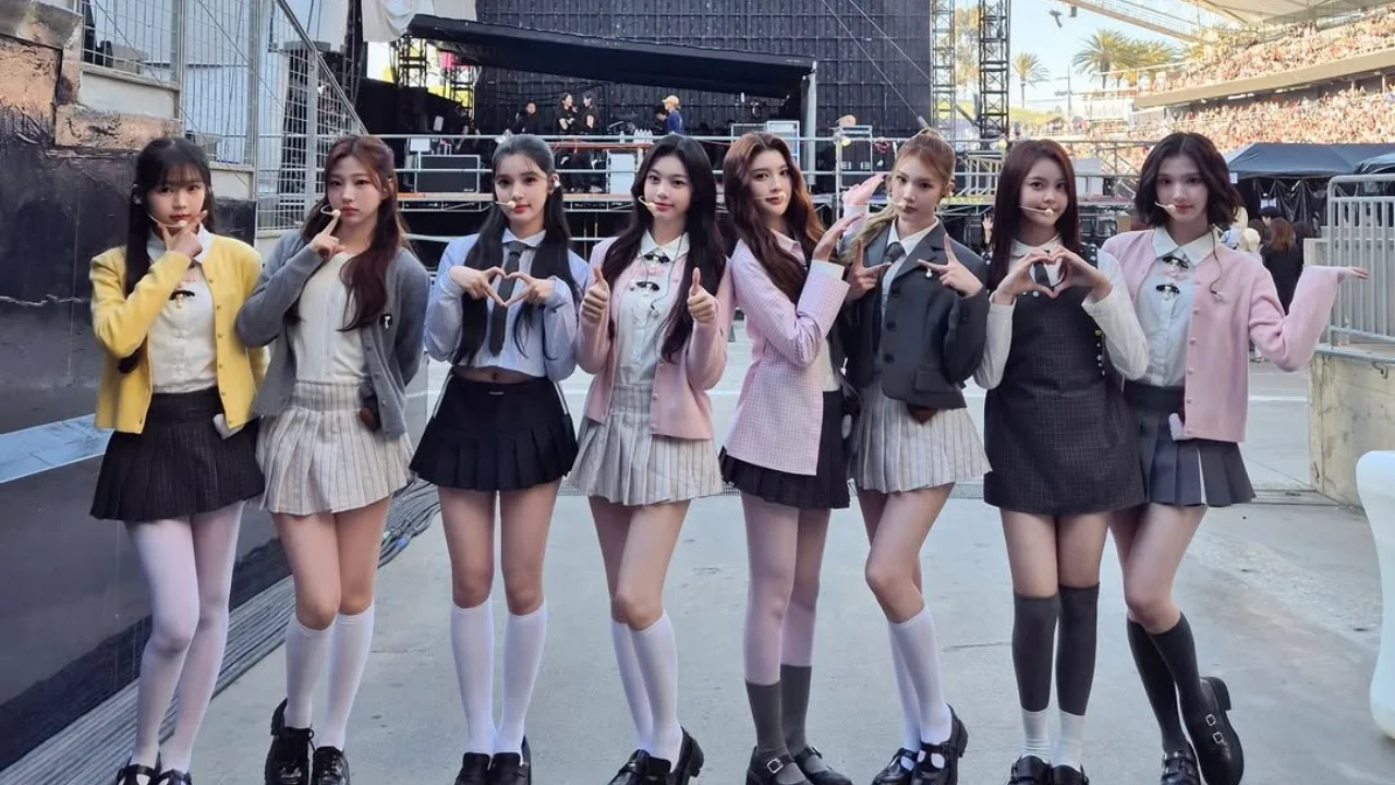 SMTOWN Live LA 2025에서 공연하는 HEARTS2HEARTS
